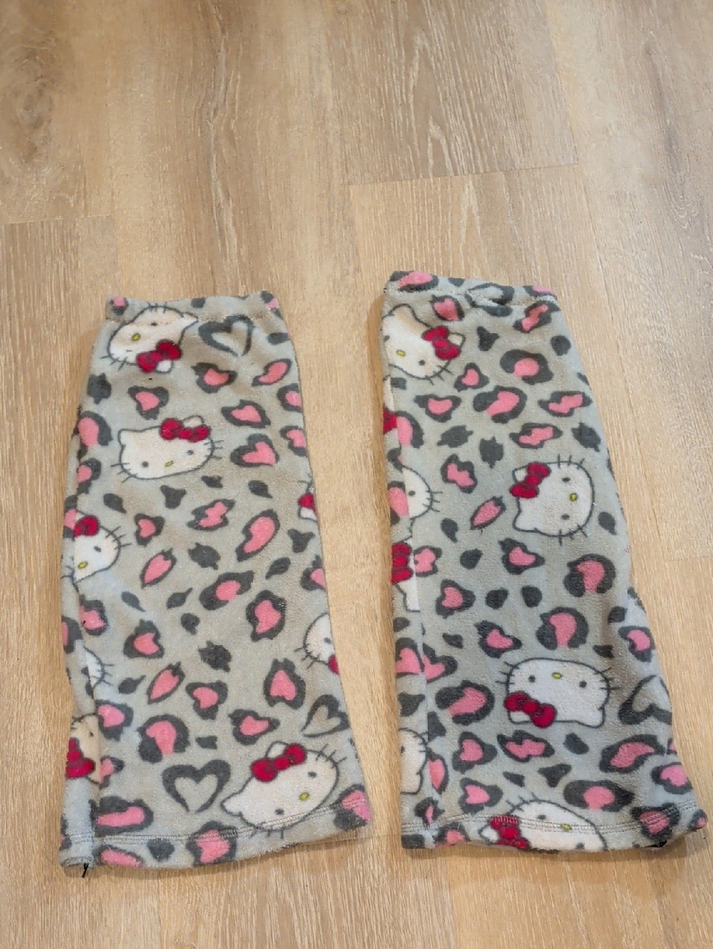 Hello Kitty Pink & Gray Leg Warmers